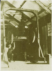 A 1920's style car hoist